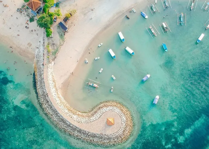 アパートホテル Tiny Homes, Sanur デンパサール